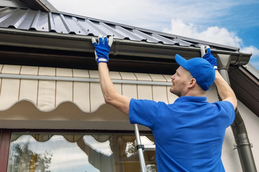Affordable Gutter Cleaning in Kirkland, IL